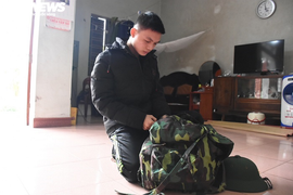 Chàng trai đất Cảng tự nguyện viết đơn nhập ngũ: 'Môi trường quân đội sẽ giúp em trưởng thành'